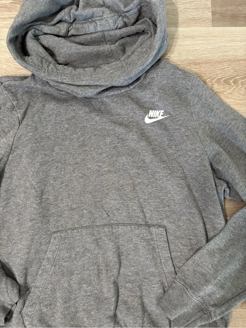Nike kids Gray Pullover Hoodie Sweatshirt